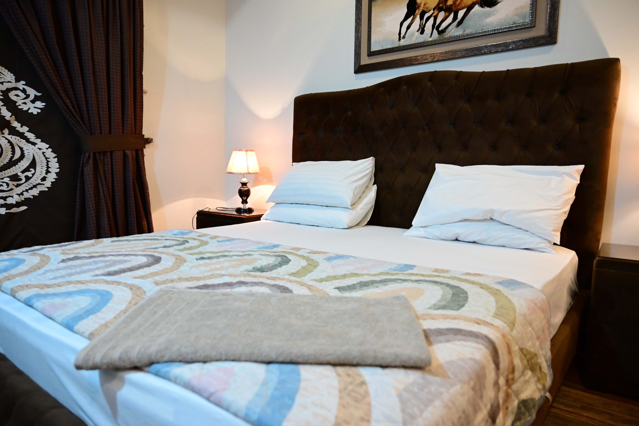Best hotels in Islamabad | Hotel rooms in Rawalpindi and Islamabad | apartments in Islamabad | apartments in Rawalpindi | apartments on rent in Rawalpindi | apartments in Islamabad | bahria town apartments | Bahria town hotel rooms | rooms on rent | Islamabad Hotels | Raamda Hotel | Serina Hotel | Marriott Hotel | booking.com | Airbnb in Islamabad | Islamabad Bahria town air bnb | Luxurious Landing |Rawalpindi Hotel Rooms