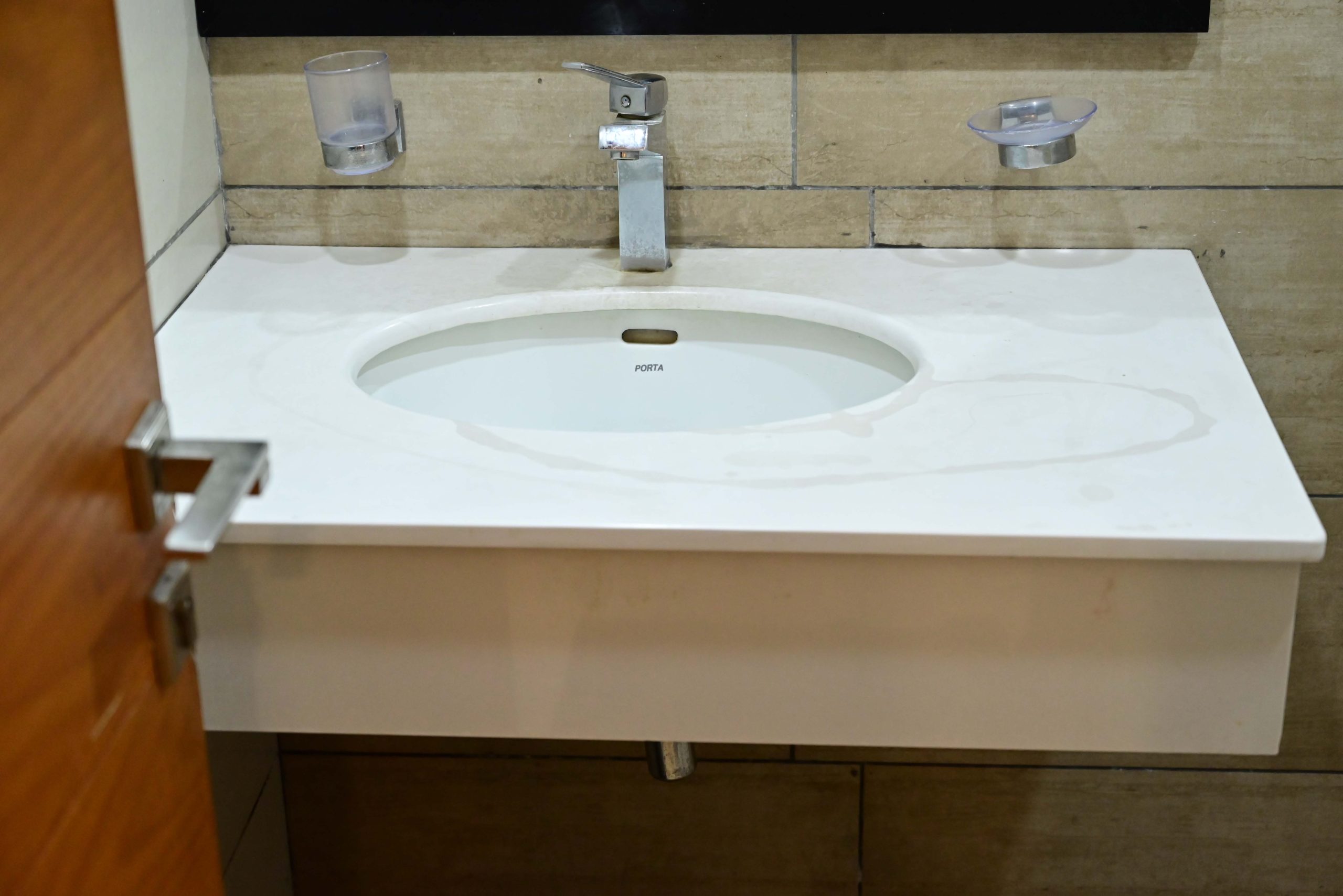 Best hotels in Islamabad | Hotel rooms in Rawalpindi and Islamabad | apartments in Islamabad | apartments in Rawalpindi | apartments on rent in Rawalpindi | apartments in Islamabad | bahria town apartments | Bahria town hotel rooms | rooms on rent | Islamabad Hotels | Raamda Hotel | Serina Hotel | Marriott Hotel | booking.com | Airbnb in Islamabad | Islamabad Bahria town air bnb | Luxurious Landing |Rawalpindi Hotel Rooms