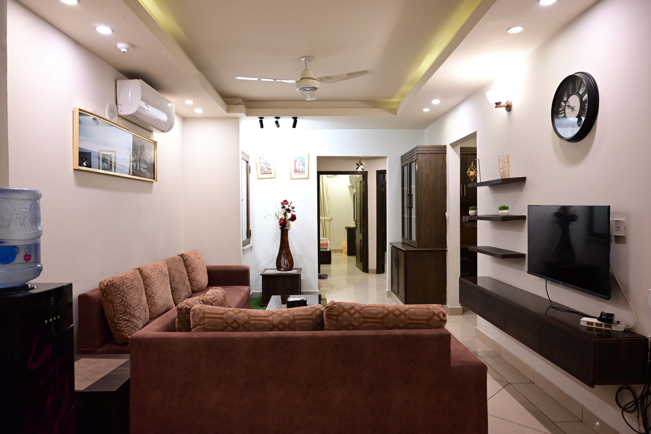 Best hotels in Islamabad | Hotel rooms in Rawalpindi and Islamabad | apartments in Islamabad | apartments in Rawalpindi | apartments on rent in Rawalpindi | apartments in Islamabad | bahria town apartments | Bahria town hotel rooms | rooms on rent | Islamabad Hotels | Raamda Hotel | Serina Hotel | Marriott Hotel | booking.com | Airbnb in Islamabad | Islamabad Bahria town air bnb | Luxurious Landing |Rawalpindi Hotel Rooms