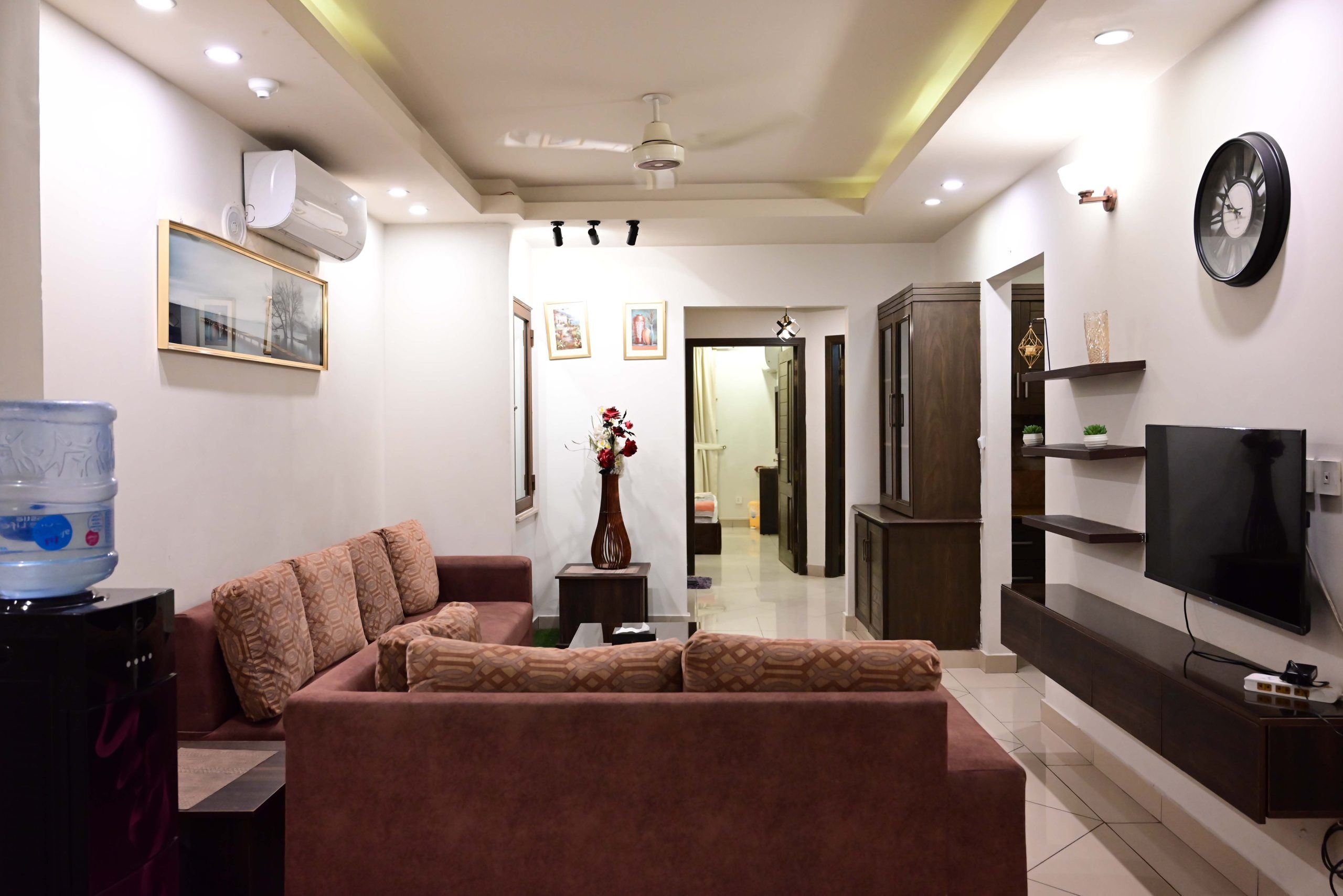 Best hotels in Islamabad | Hotel rooms in Rawalpindi and Islamabad | apartments in Islamabad | apartments in Rawalpindi | apartments on rent in Rawalpindi | apartments in Islamabad | bahria town apartments | Bahria town hotel rooms | rooms on rent | Islamabad Hotels | Raamda Hotel | Serina Hotel | Marriott Hotel | booking.com | Airbnb in Islamabad | Islamabad Bahria town air bnb | Luxurious Landing |Rawalpindi Hotel Rooms