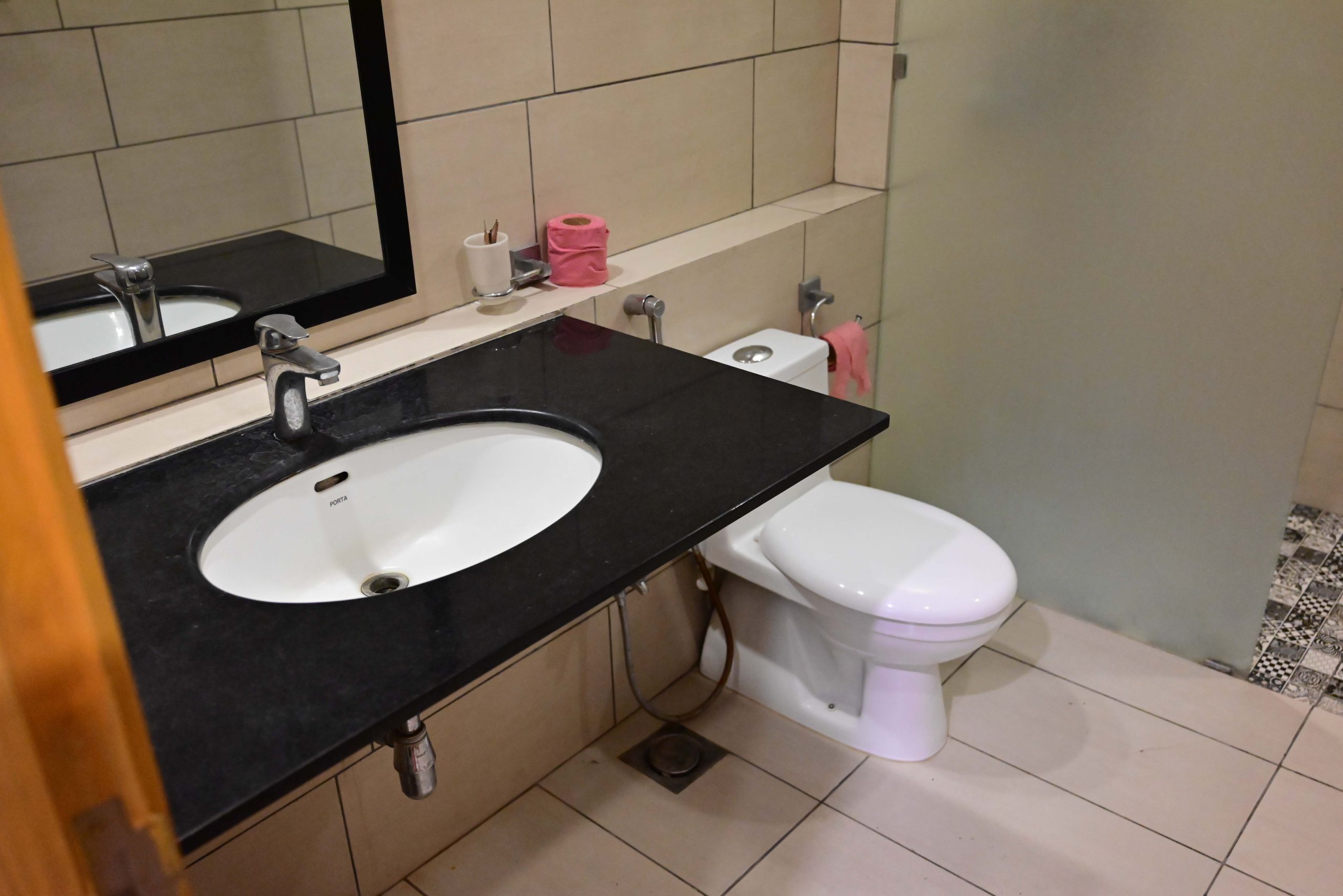 Best hotels in Islamabad | Hotel rooms in Rawalpindi and Islamabad | apartments in Islamabad | apartments in Rawalpindi | apartments on rent in Rawalpindi | apartments in Islamabad | bahria town apartments | Bahria town hotel rooms | rooms on rent | Islamabad Hotels | Raamda Hotel | Serina Hotel | Marriott Hotel | booking.com | Airbnb in Islamabad | Islamabad Bahria town air bnb | Luxurious Landing |Rawalpindi Hotel Rooms